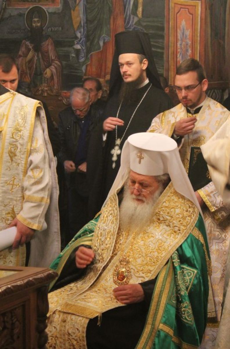 Панихида за патриарх Максим в Троянската света обител