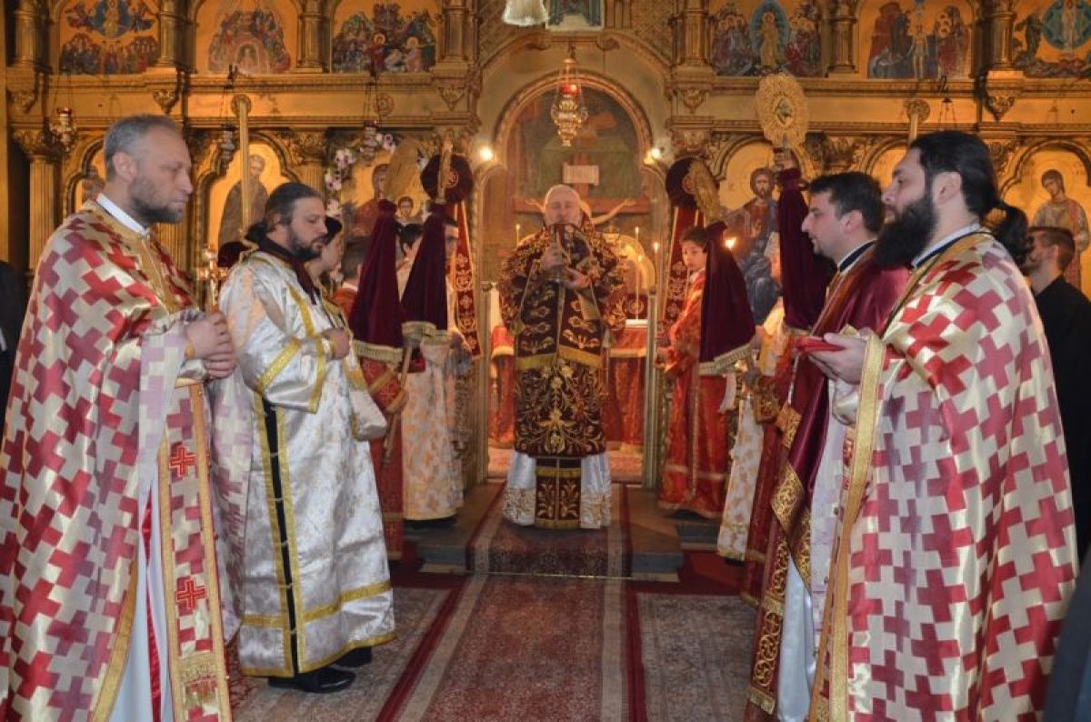 Празникът Благовещение в Софийската духовна семинария 