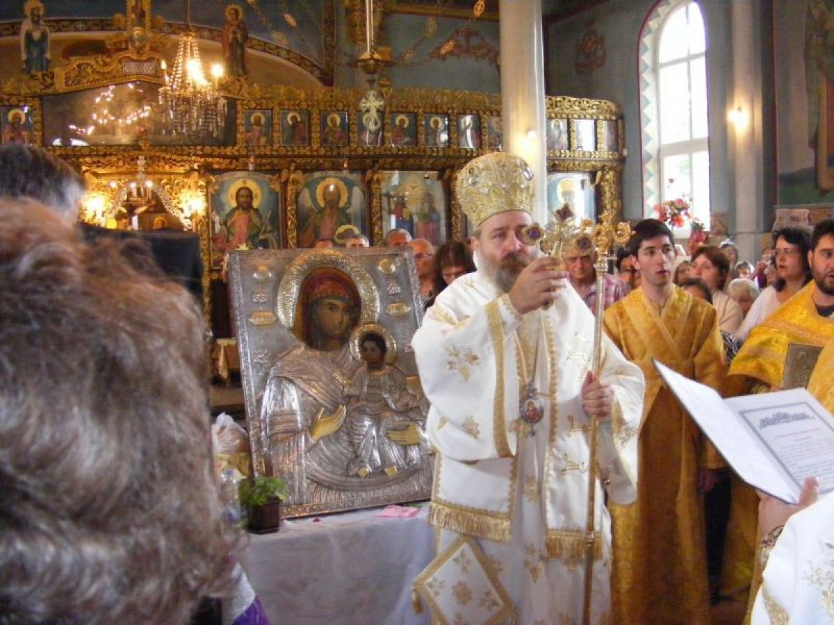 Посещение на чудотворната икона 'Св. Богородица - Елеуса” в Монтана
