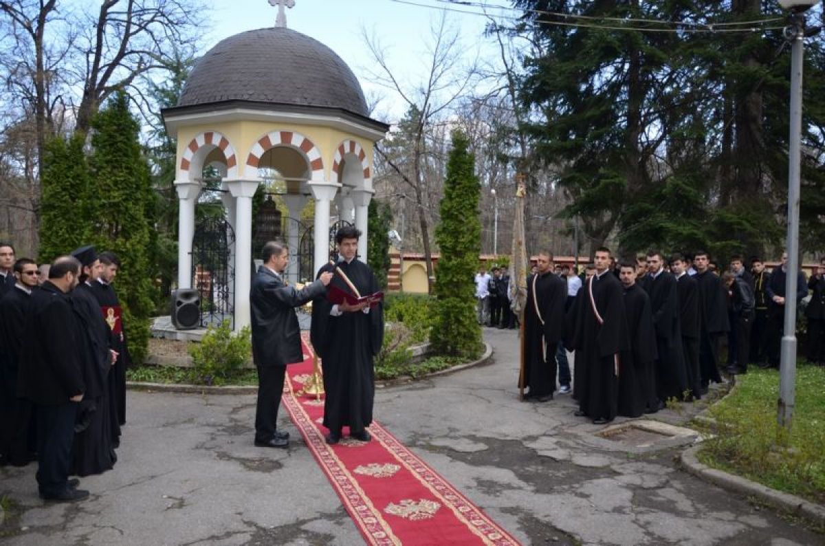 Празникът Благовещение в Софийската духовна семинария 