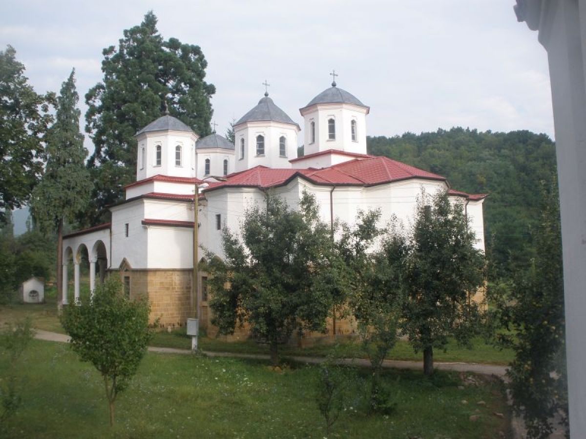 Празник в Лопушанската света обител