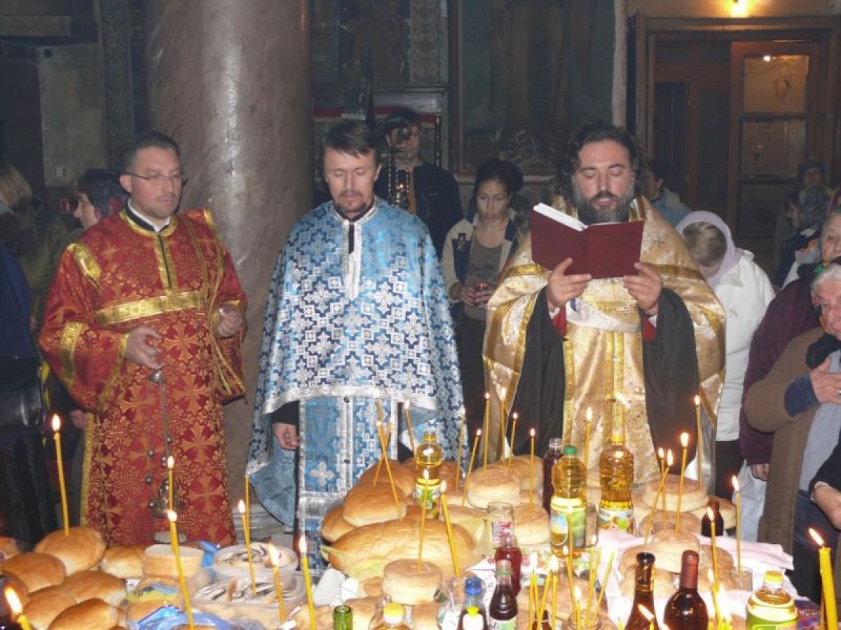 На вечерното богослужение