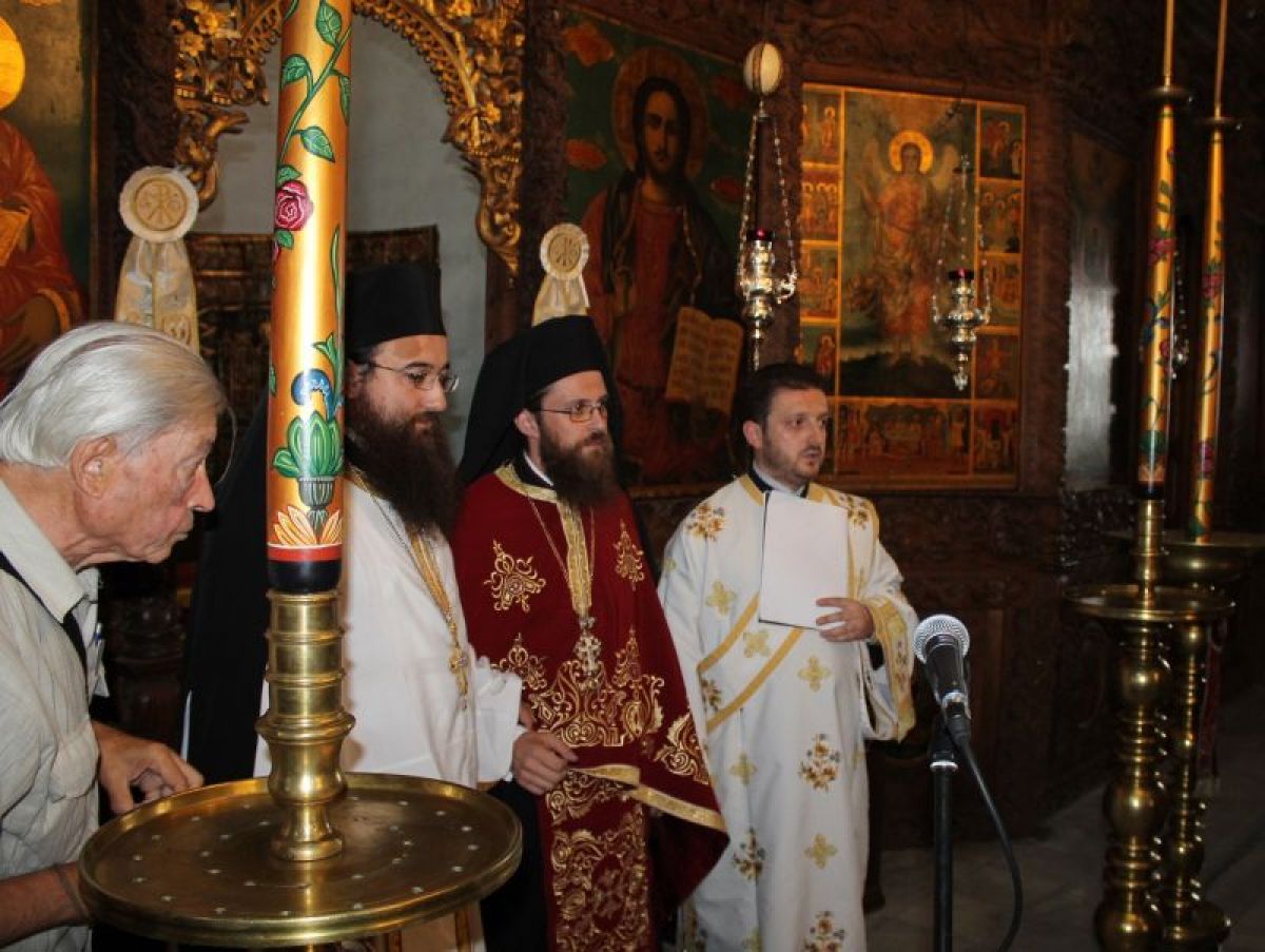 Аримандрит Поликарп се подготвя за даване на епископските обещания