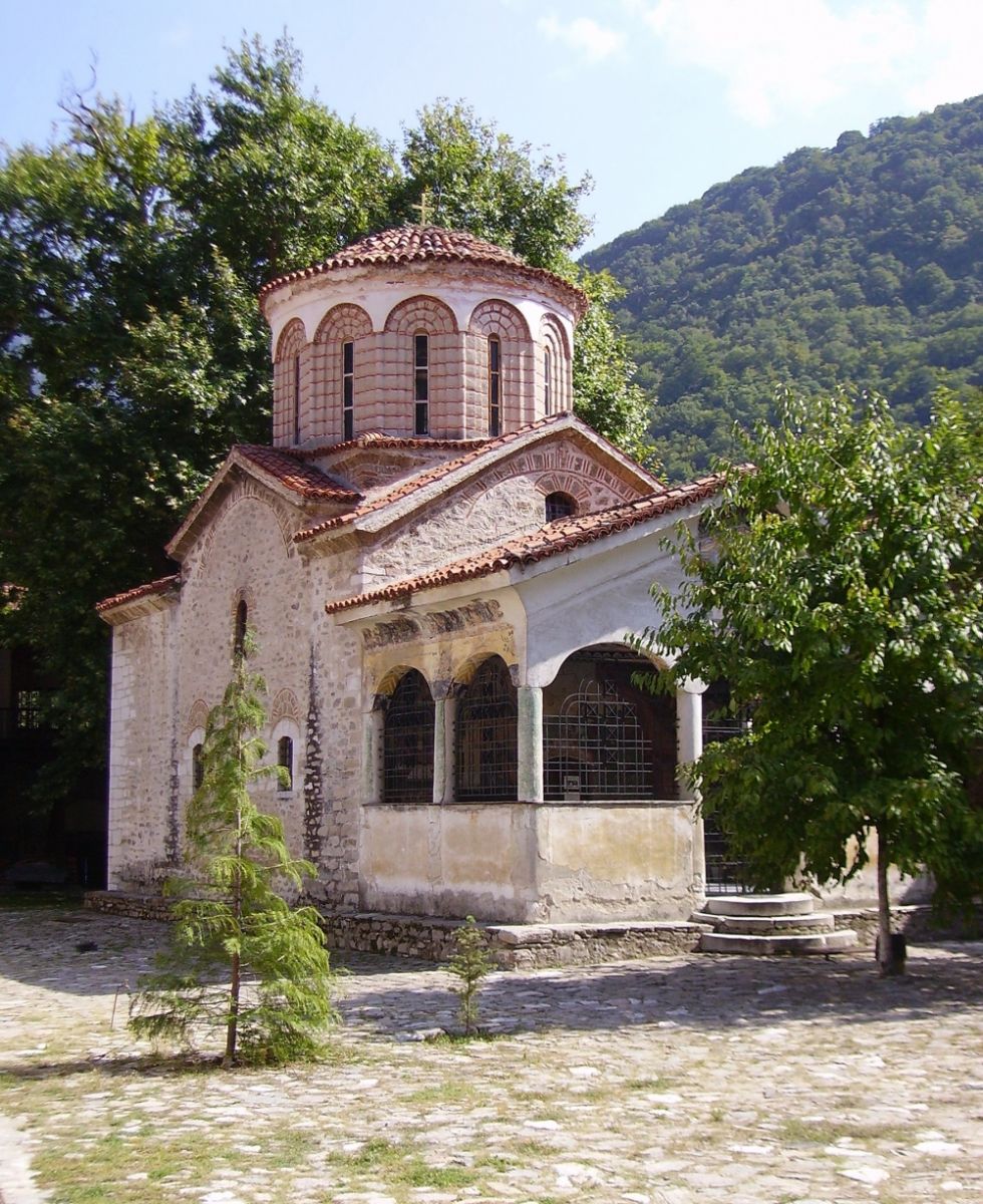 svNikola_edited.jpg