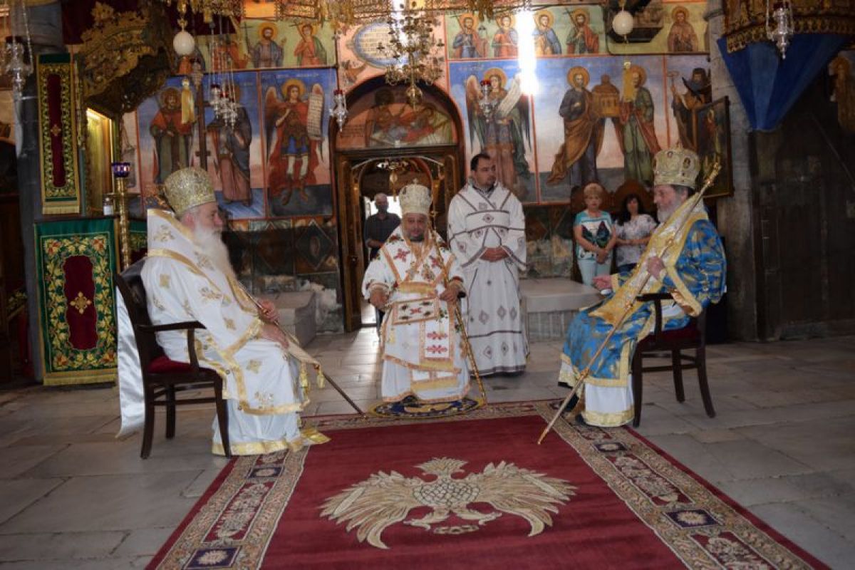 АРХИЕРЕЙСКО БОГОСЛУЖЕНИЕ И ПАНИХИДА В БАЧКОВСКИЯ МАНАСТИР