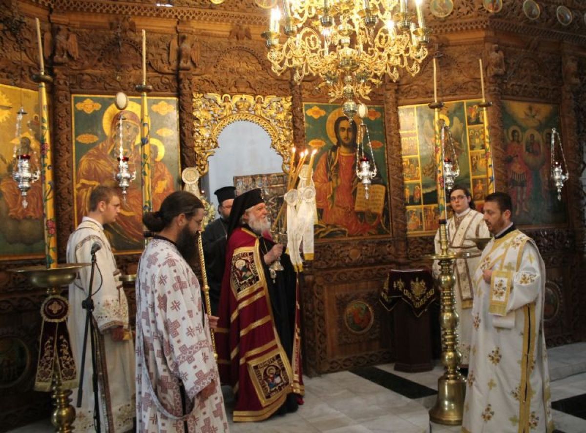 Посрещане на архиерея