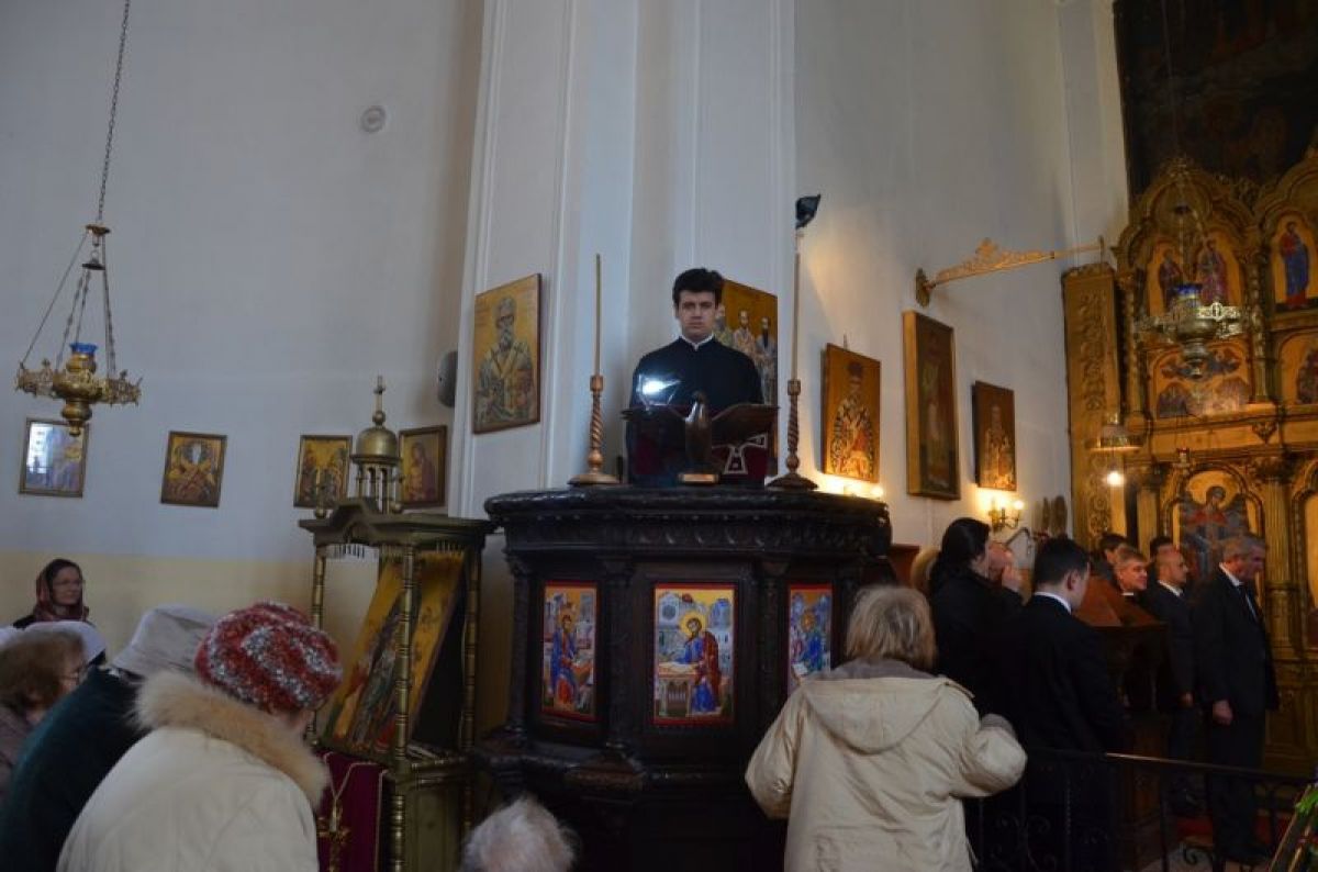 Празникът Благовещение в Софийската духовна семинария 