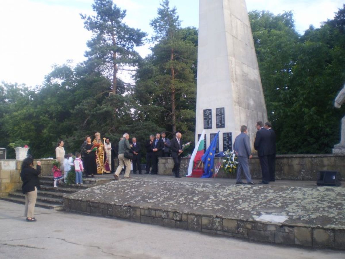 Честване 160 години от въстанието в Северозападна България в с. Градец