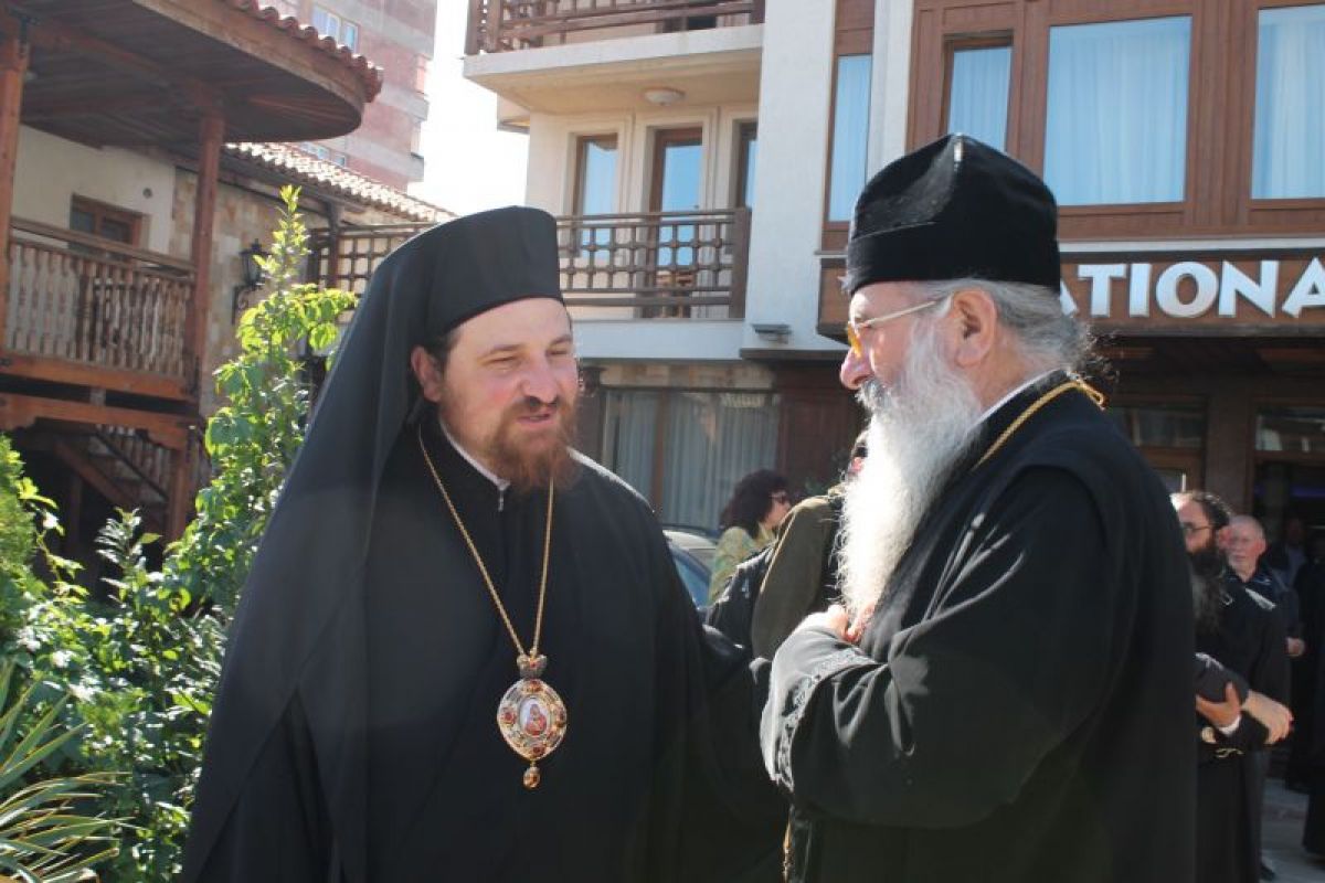  Агатополски епископ Йеротей